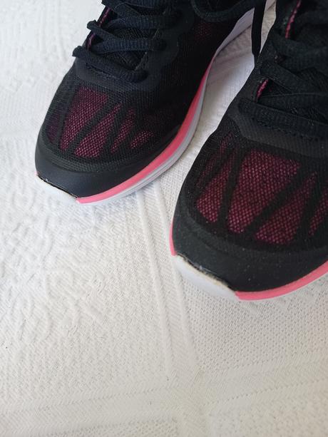 Sietkove tenisky ellesse velkost 37, 37