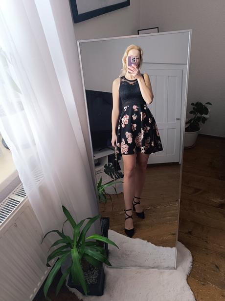 Letné dámske šaty, s