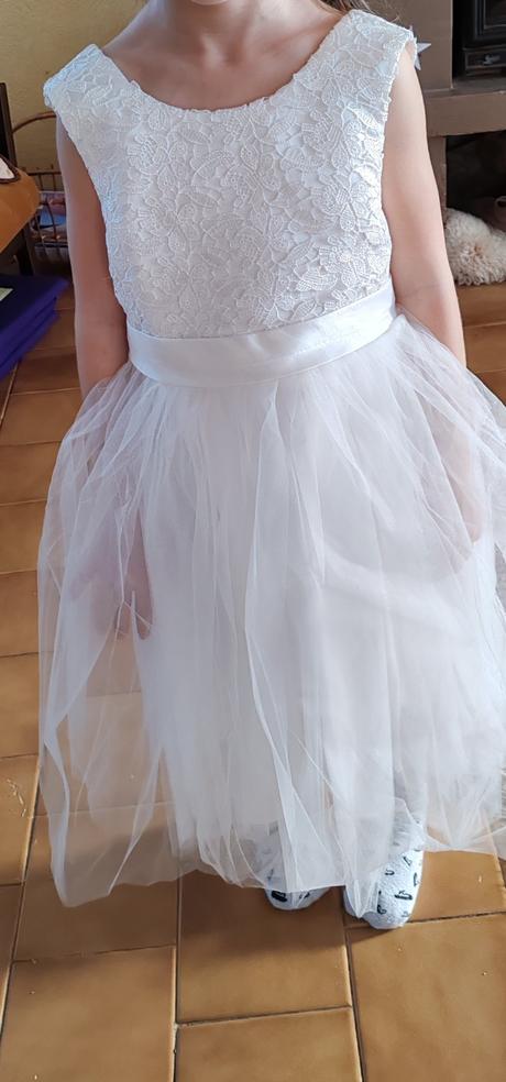 Slávnostné šaty pre dievčatko, 128 / 134