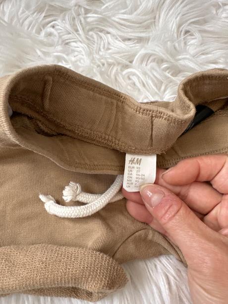Šortky, h&m,92