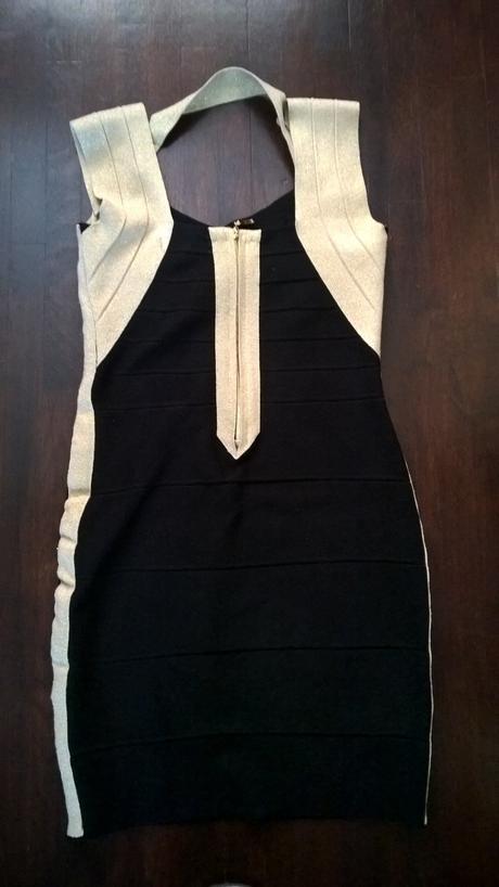 Šaty s trblietavými dielmi, s