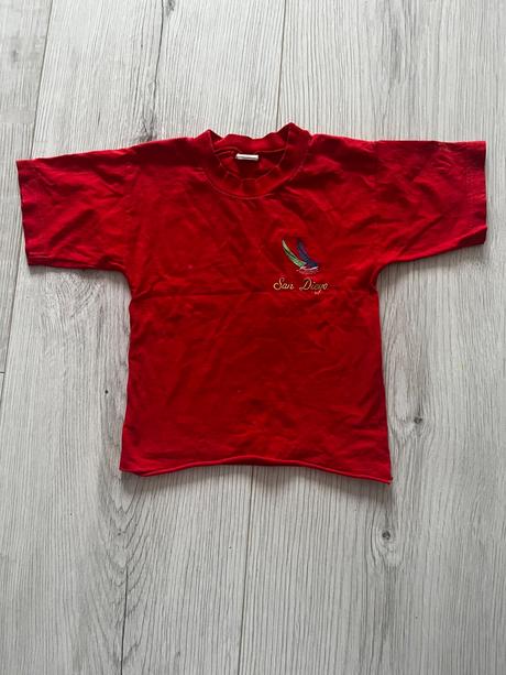 Balík kratkorukavovych tričiek na donosenie, 86–98