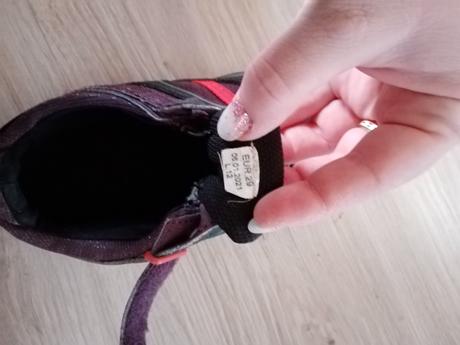 Turistické topánky, 29