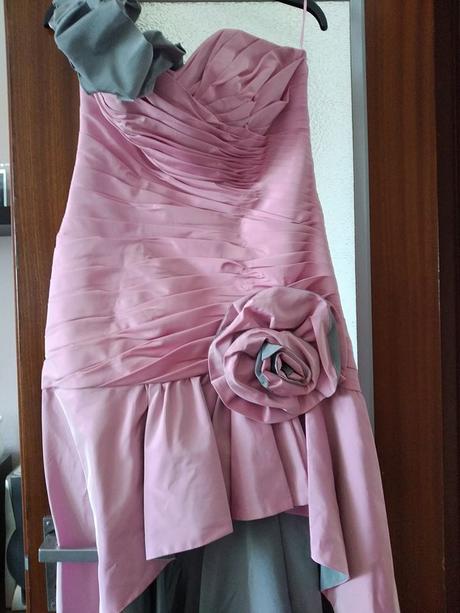 Spoločenské šaty, m