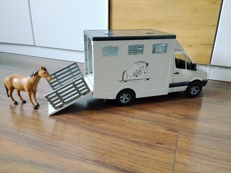 Bruder šprintér s koňom, 