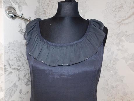 Kvalitne velmi pekne šaty, 38