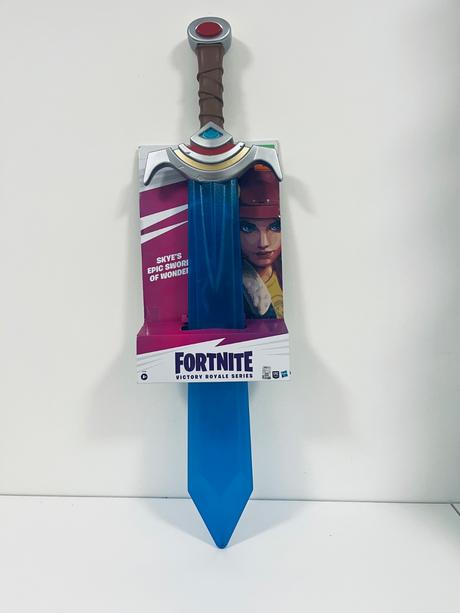 Fortnite skye's epic sword of wonder, 