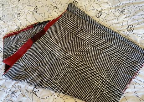 Elegantný mäkký obojstranný šál uni, 