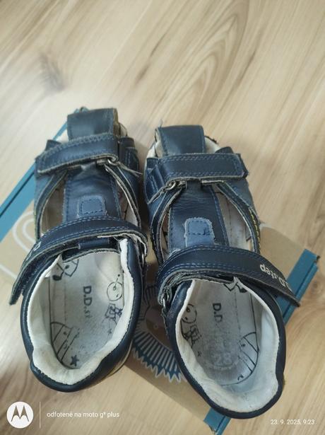 Predám sandále, d.d.step,28