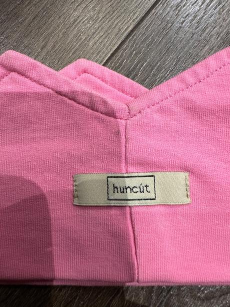 Huncút čelenka, 110