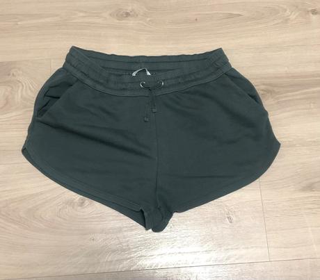 Kraťasy, h&m,44