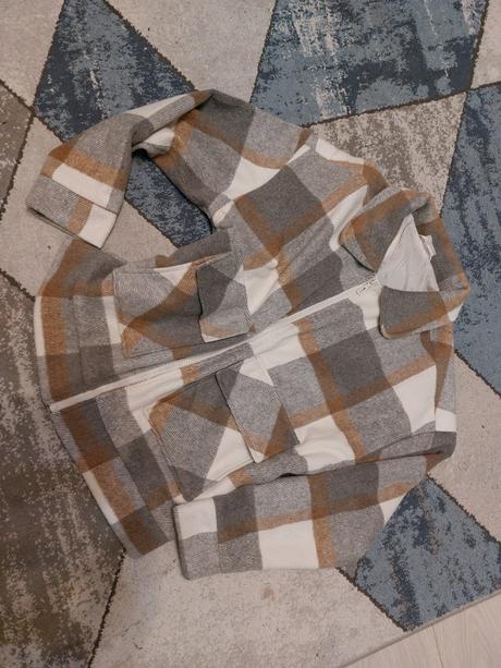 Jarný károvaný kabát, 164