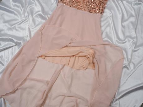 Kvalitné elegantné šaty, 38