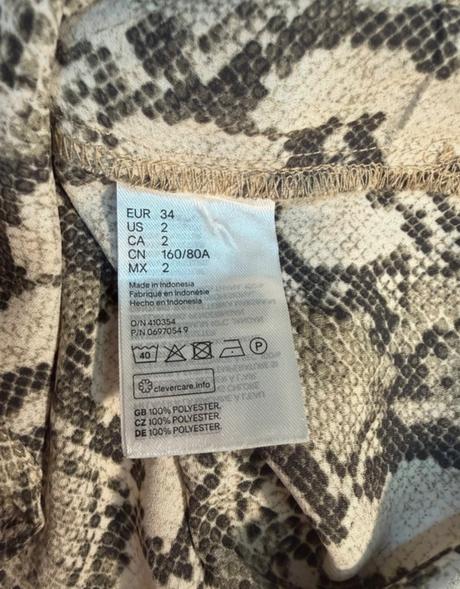 H&m štýlová blúzka s hadím vzorom, h&m,34