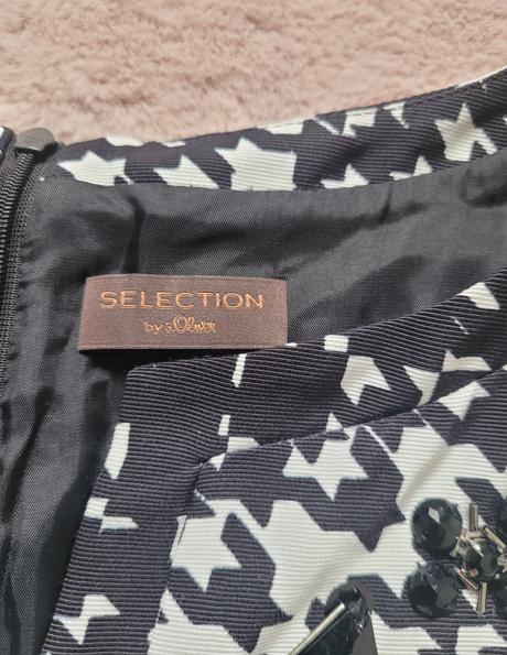 Šaty 46, stradivarius,46