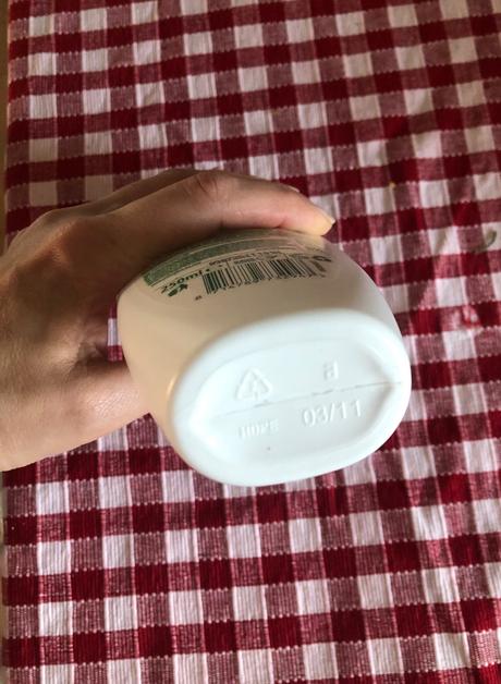 Nový sprchový gél dixi pivónia, kosatec, 250 ml, 