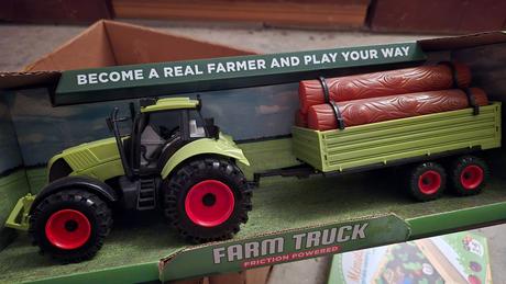 Traktor s prívesom,