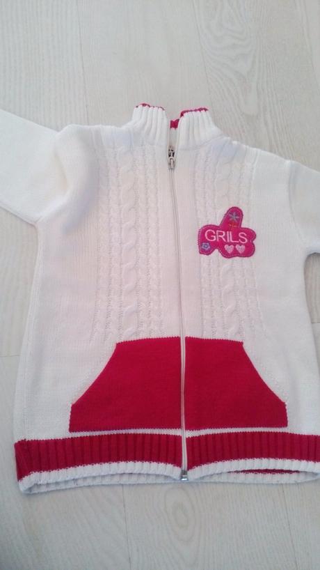 Svetrík na zips, 122