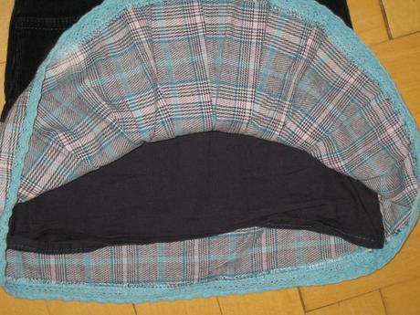 Sukna skoro nenosena, esprit,116