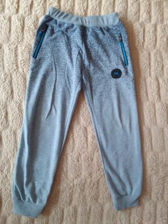 Chlapčenské tepláky, kugo,134