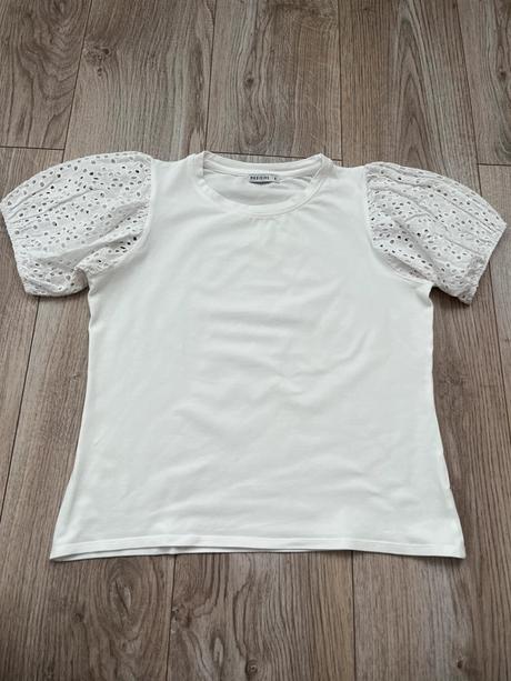 Top s madeirovými rukávmi, s