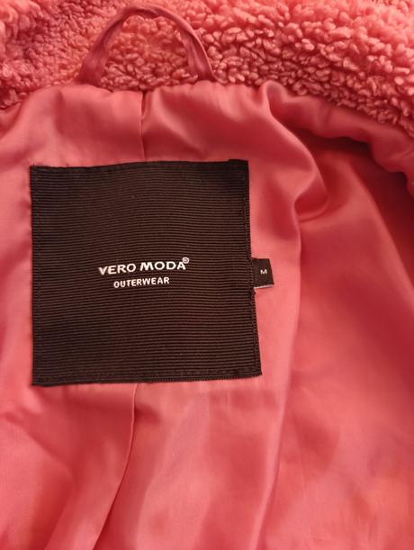 Krásny teddy kabát, vero moda,m