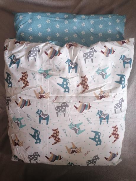 Postel - spací vak pre mačky,