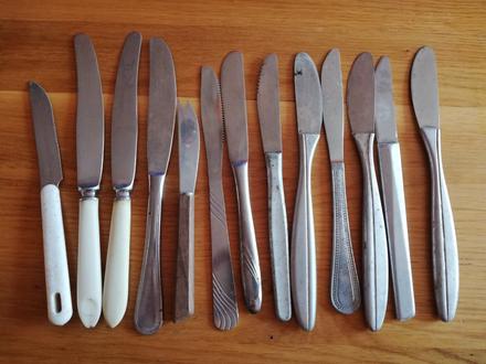 Staré príborové nože, 