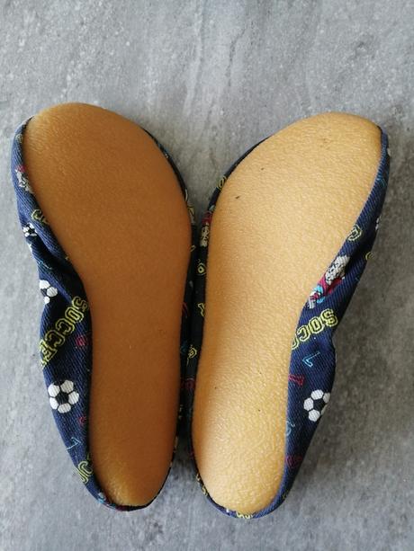 Plátené cvičky soccer v 28, vd 18,8 cm, 28