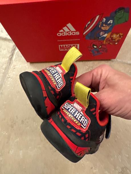 Adidas tenisky, adidas,26