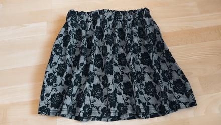 Sukňa s čipkovanou potlačou, s