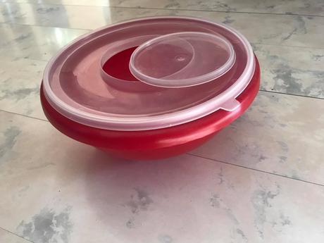 Miska kyska na miesenie,