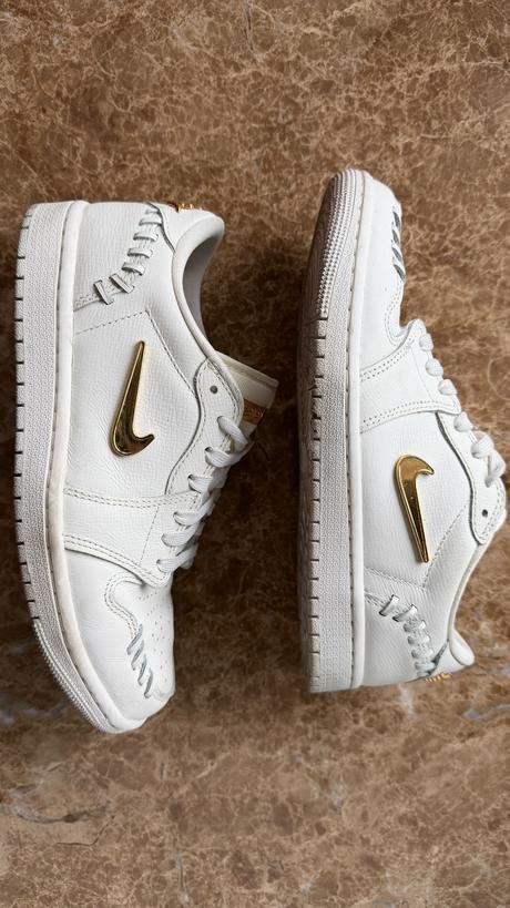 Biele damske  tenisky nike, nike,38