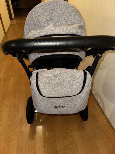 Milu kids bacio, milu kids,milu kids bacio