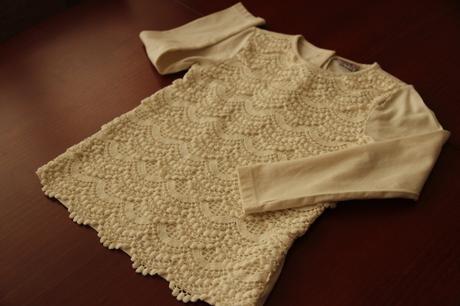 Tričko s čipkou, oblečené 1x na fotenie v škôlke, f&f,110