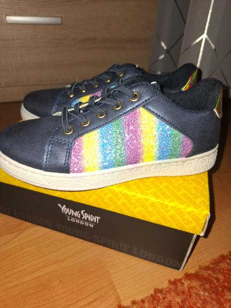 Young spirit, young spirit,32