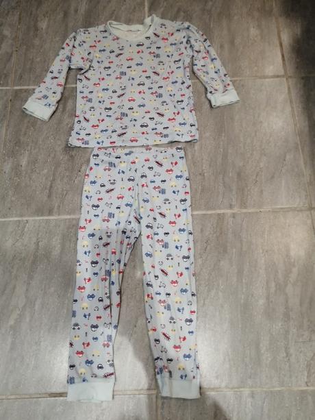 Pyžamko autíčka v98-104,čistá bavlna, hrubšie, 98