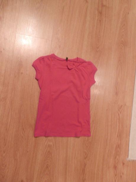 Červené tričko, benetton,122
