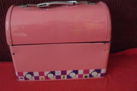 Starý vintage kufrík,