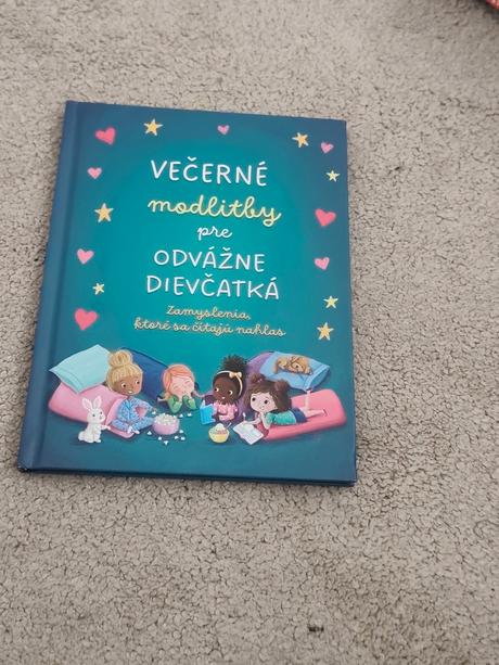 Večerné modlitby pre odvážne dievčatká, 
