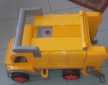 Veľké smetiarske auto, 