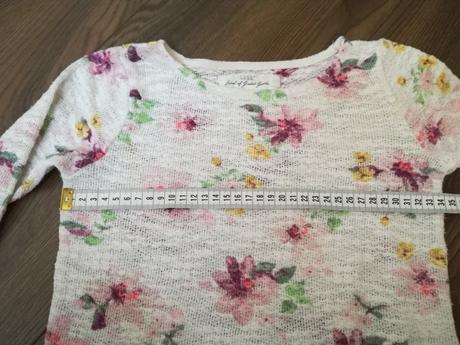 Kvietkovany svetrík, h&m,128