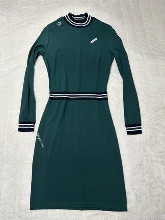 Elastické športové zelené šaty zn. magenta, m