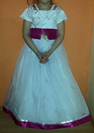 Šaty pre družičku, 128