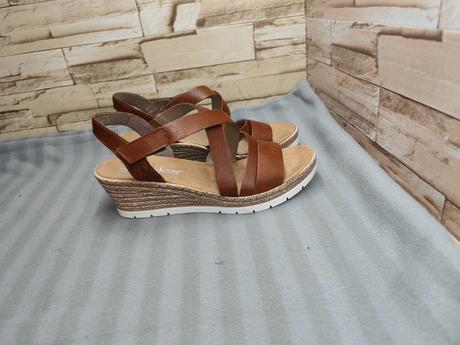 Rieker 39 - dámske kožené sandále, rieker,39