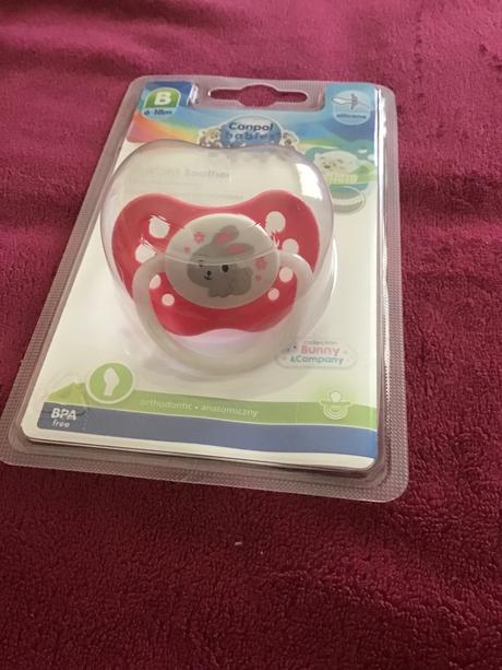 Nový cumlík - b (6 - 18m) svietiaci v tme so zajko, canpol babies