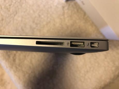 Macbook air 2017, apple