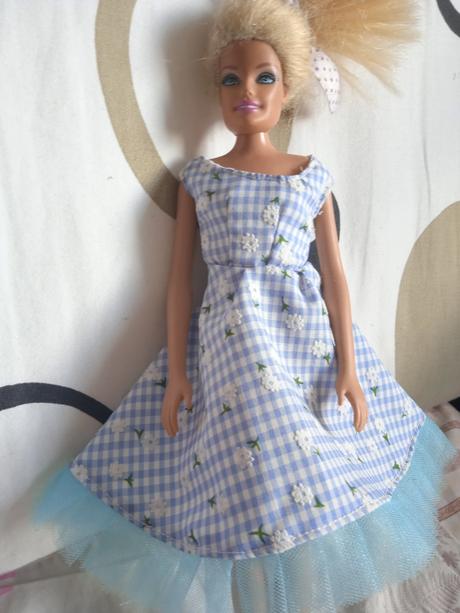Šaty pre babiku barbie,