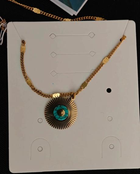 Náhrdelník s tyrkysom emily westwood, 