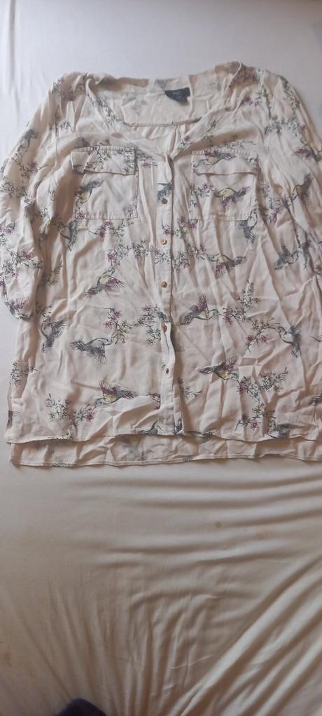 Bluzka vtáčikova, f&f,38